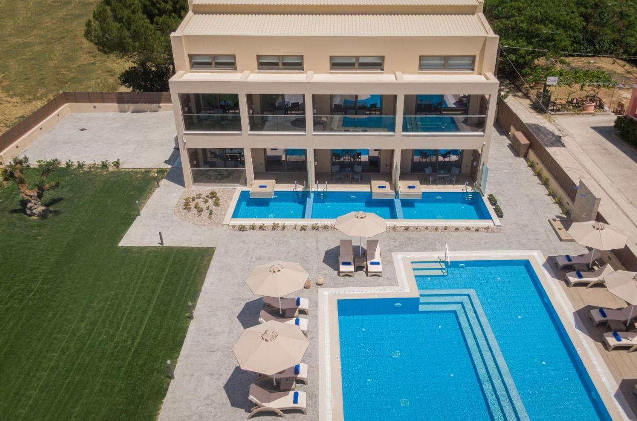 Mystique Luxury Suites & Maisonettes Laganas Esterno foto
